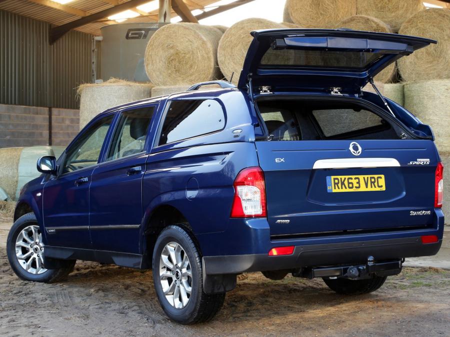  SsangYong Korando Sports 2012 года  (UK) (фото 10 из 12)